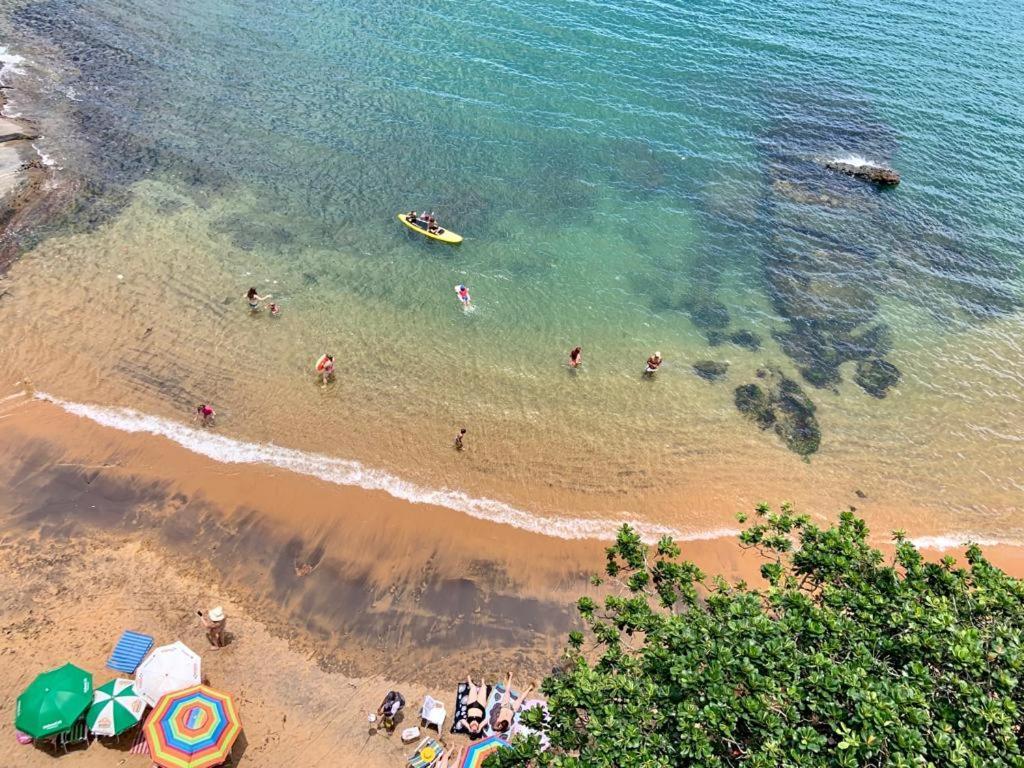 Apartamento Pe Na Areia E Aguas Tranquilas No Centro De Guarapari Exterior photo