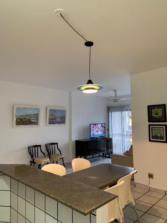 Apartamento Pe Na Areia E Aguas Tranquilas No Centro De Guarapari Exterior photo
